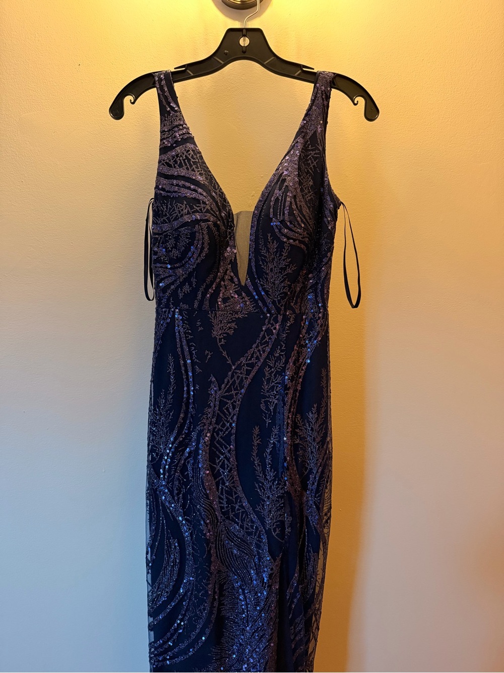 Midnight Navy V-Neck Prom Gown with Front Slit